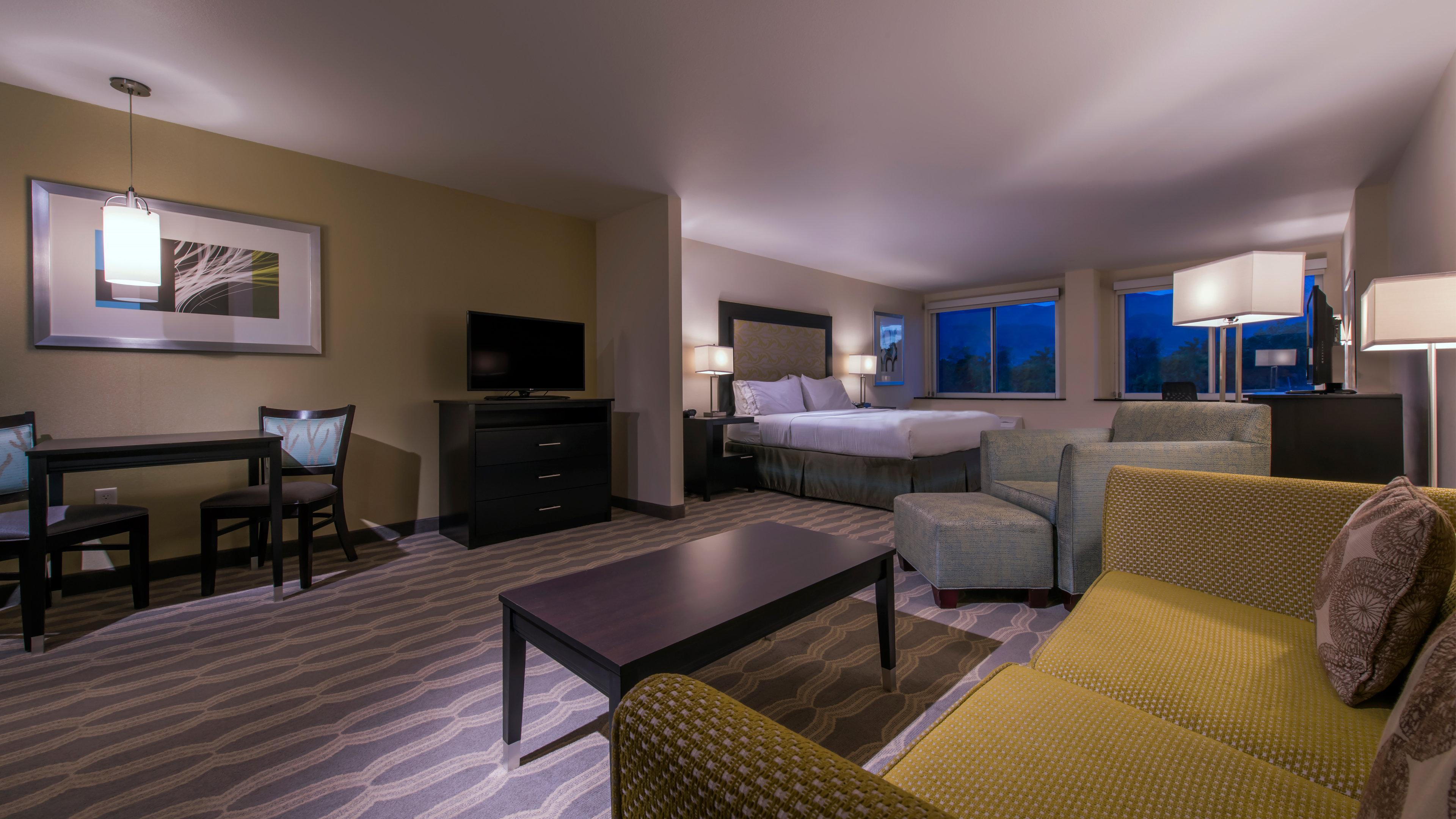 Holiday Inn Express & Suites Colorado Springs Central By Ihg Exteriér fotografie