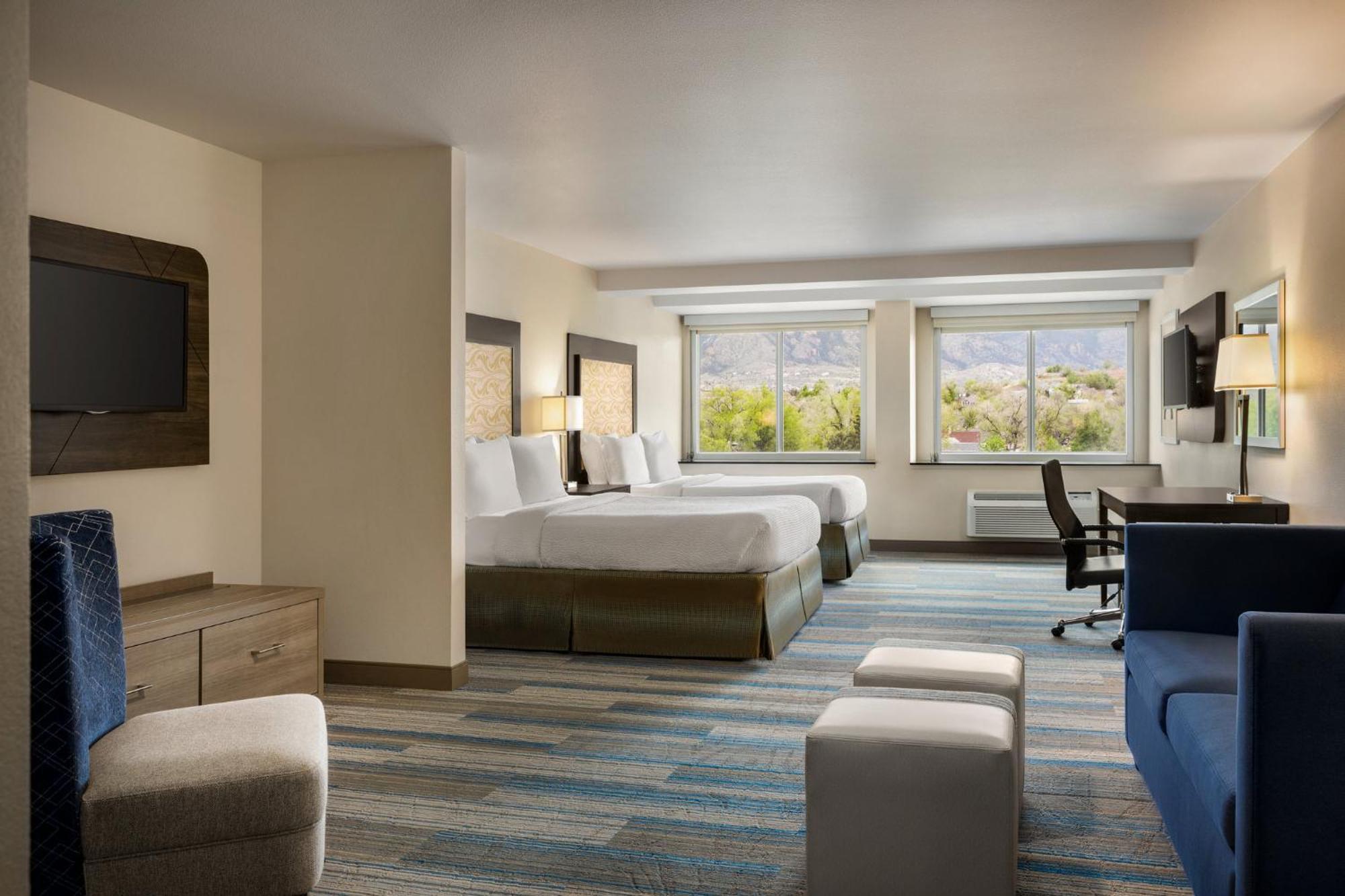 Holiday Inn Express & Suites Colorado Springs Central By Ihg Exteriér fotografie