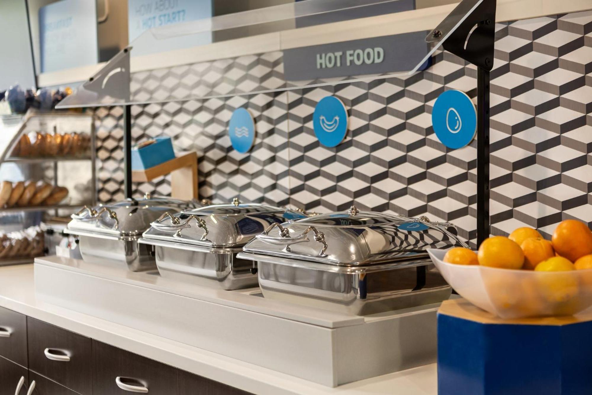 Holiday Inn Express & Suites Colorado Springs Central By Ihg Exteriér fotografie